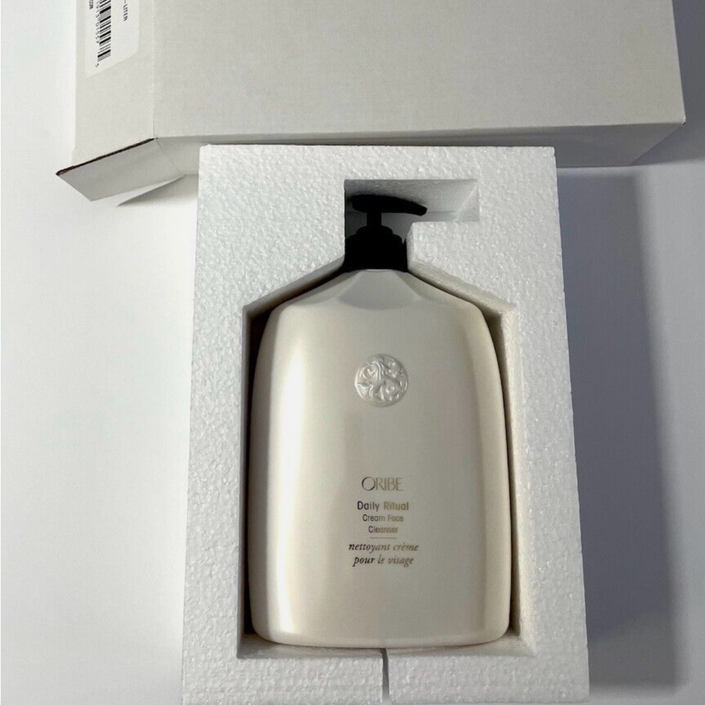 $50 Oribe Daily Ritual Cream Face Cleanser 33.8 fl oz (NORMALLY $150) brand new